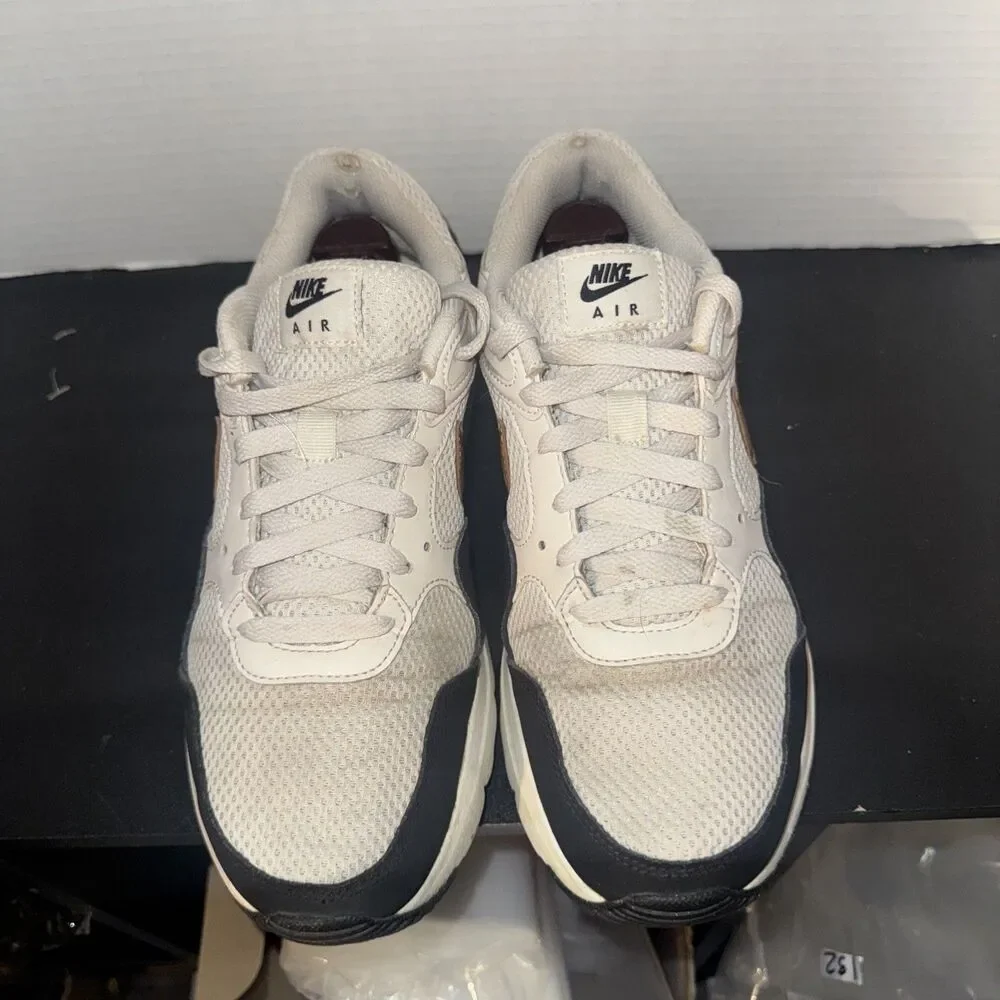 Nike Womens Air Max SC SE Shoes White Black Running Sneakers DV6842-001 Size 9 - Picture 5 of 8